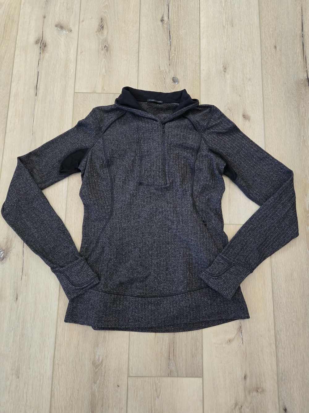 Lululemon Think Fast 1/4 Zip Pullover - Heathered Herringbone Black - Size 8